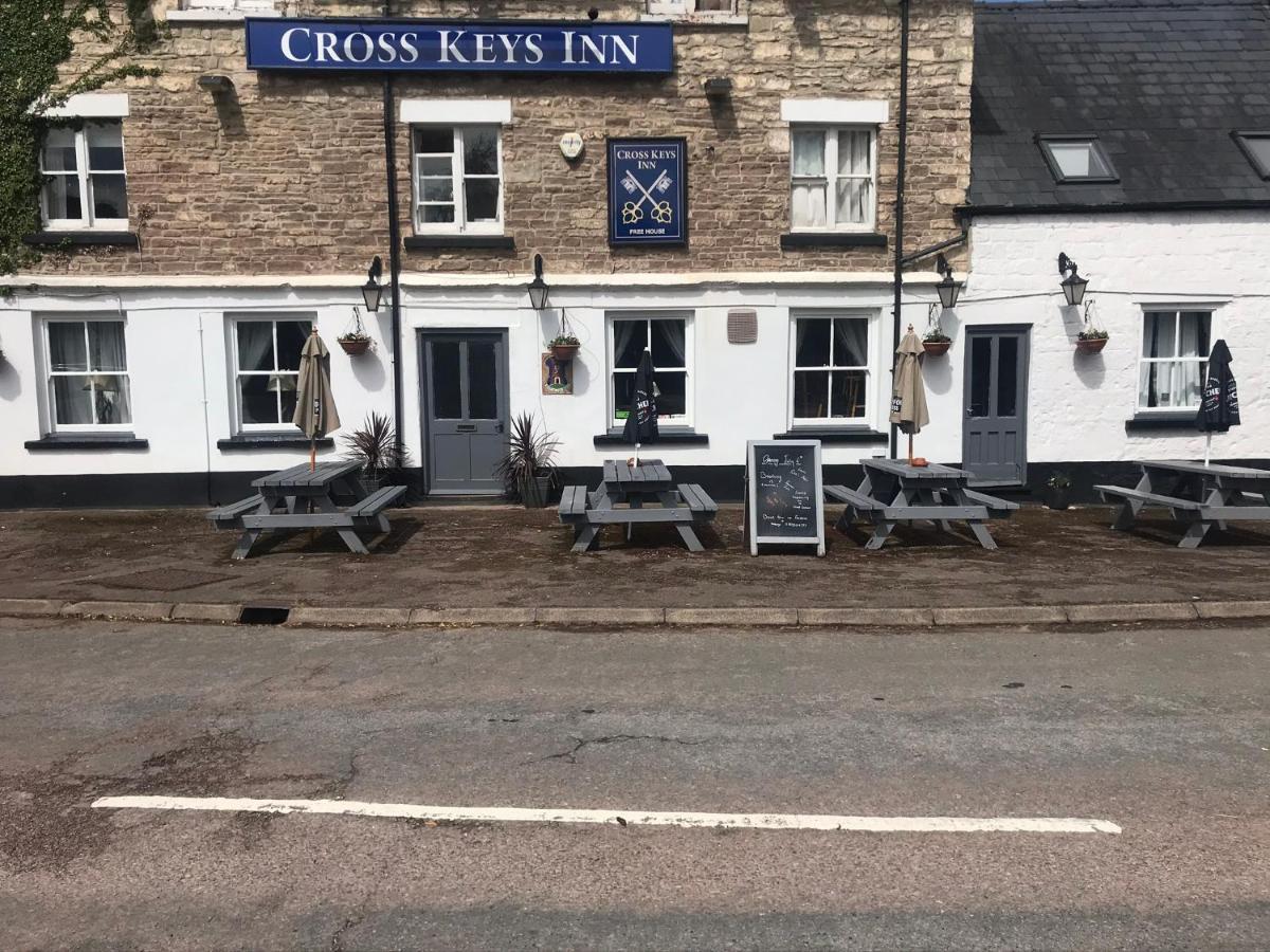 Crosskeys Inn Guest Rooms In Wye Valley Goodrich エクステリア 写真